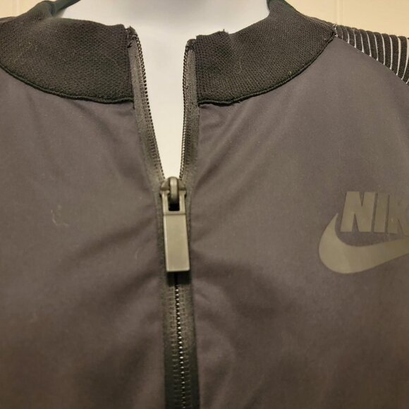 Nike Dynamic Reveal Tech Fleece Jacket Black Women's Size Large - Picture 4 of 10